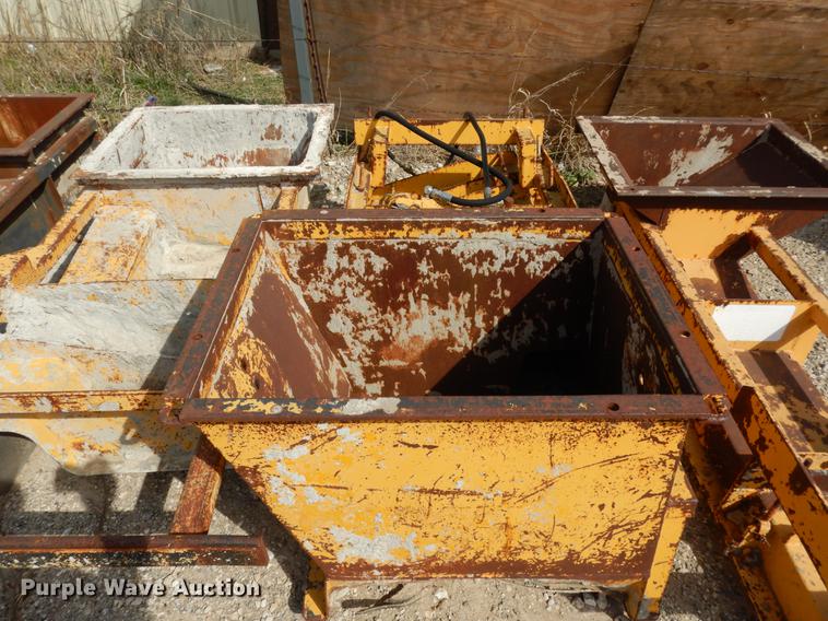 image for item DC5967 Gomaco GT-6200 curb and gutter machine