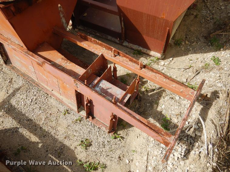 image for item DC5967 Gomaco GT-6200 curb and gutter machine