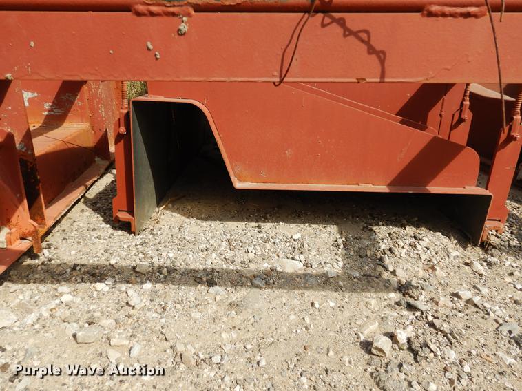 image for item DC5967 Gomaco GT-6200 curb and gutter machine