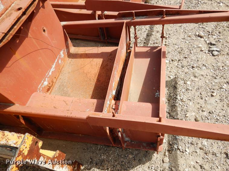 image for item DC5967 Gomaco GT-6200 curb and gutter machine