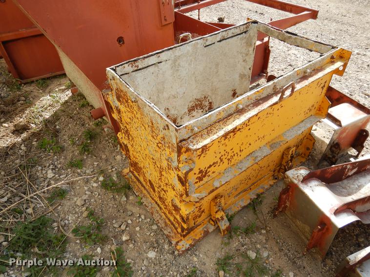 image for item DC5967 Gomaco GT-6200 curb and gutter machine