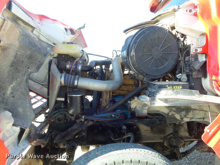 image for item DC7373 2001 Sterling L9500 dump truck