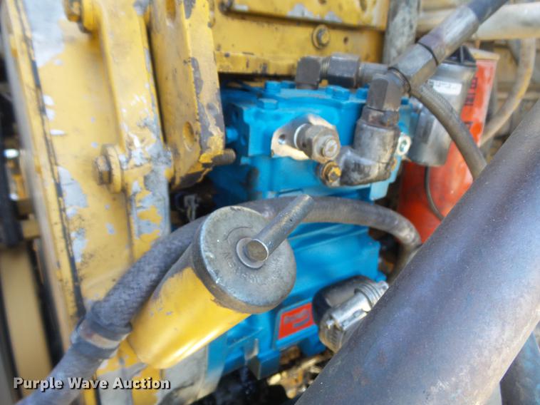 image for item DC7373 2001 Sterling L9500 dump truck