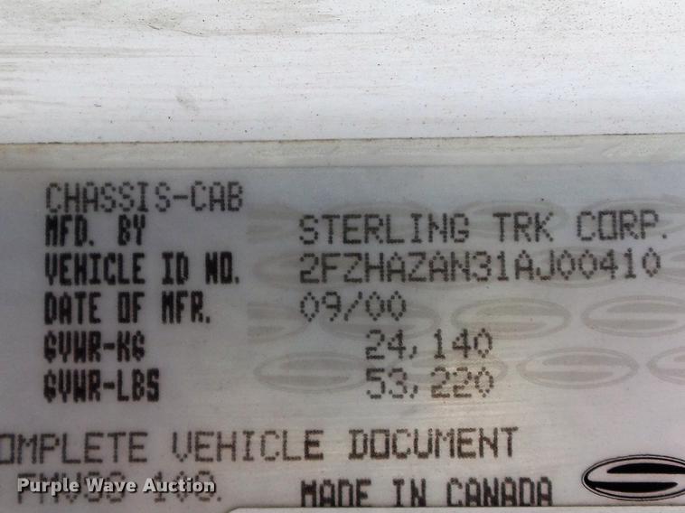 image for item DC7373 2001 Sterling L9500 dump truck