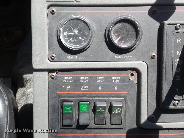 image for item DC7385 2004 Elgin Eagle series F street sweeper