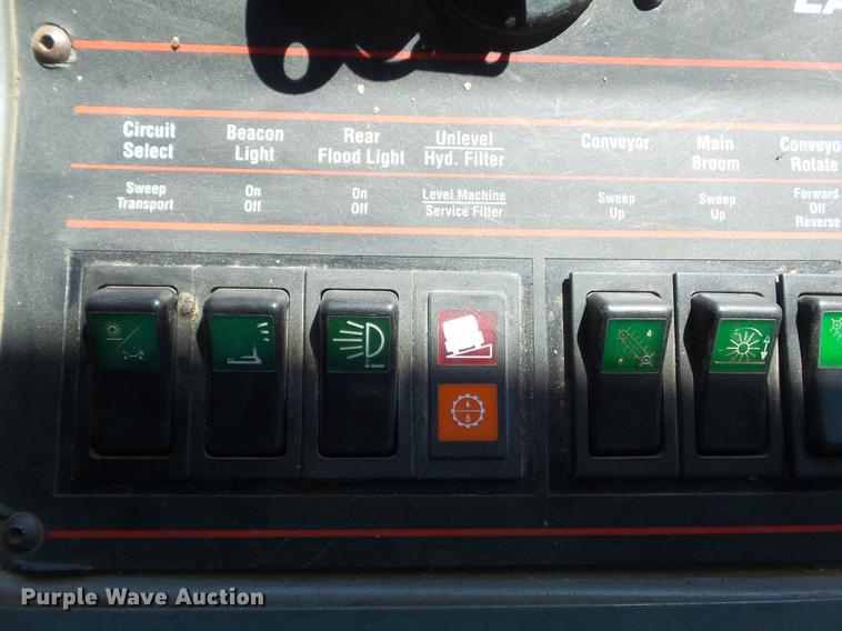 image for item DC7385 2004 Elgin Eagle series F street sweeper