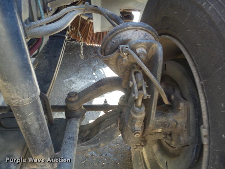 image for item DC7385 2004 Elgin Eagle series F street sweeper