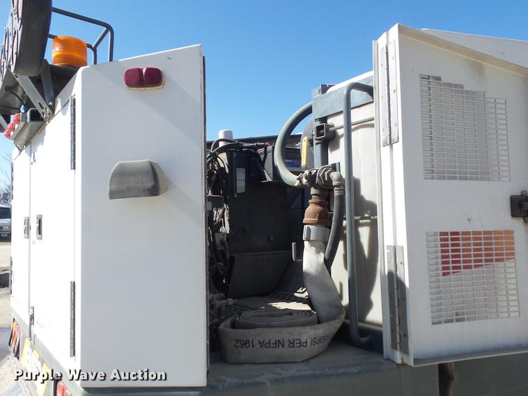 image for item DC7385 2004 Elgin Eagle series F street sweeper