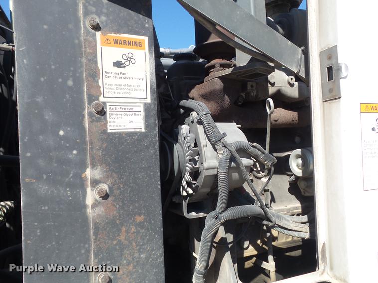 image for item DC7385 2004 Elgin Eagle series F street sweeper