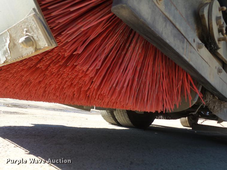 image for item DC7385 2004 Elgin Eagle series F street sweeper