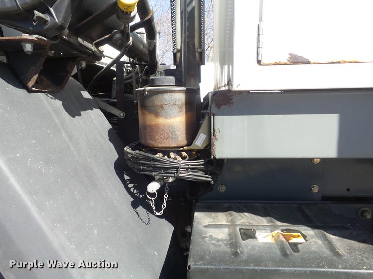 image for item DC7385 2004 Elgin Eagle series F street sweeper