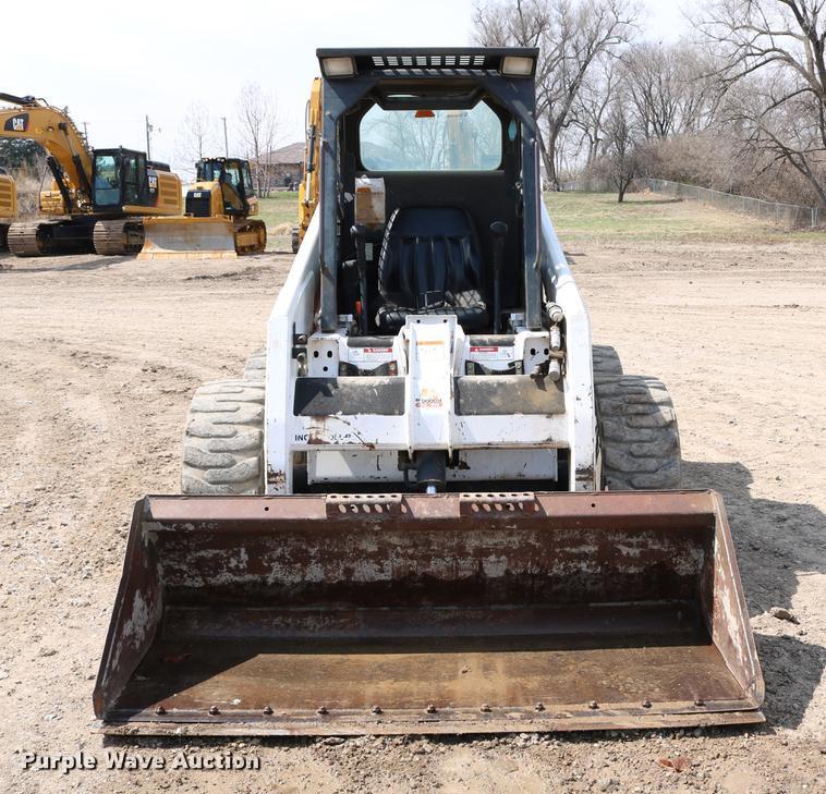 image for item DC7643 1998 Bobcat 863 skid steer