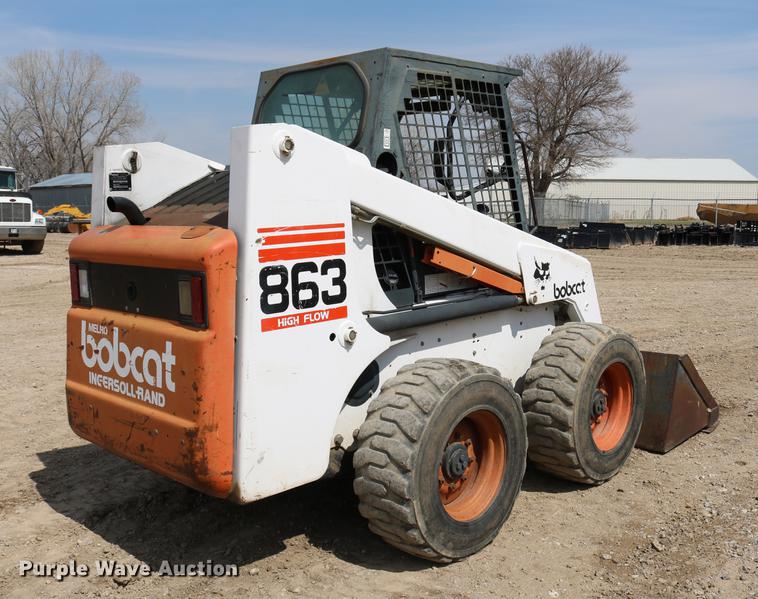 image for item DC7643 1998 Bobcat 863 skid steer