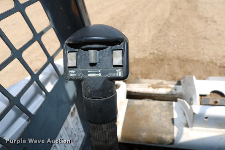 image for item DC7643 1998 Bobcat 863 skid steer