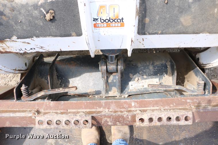image for item DC7643 1998 Bobcat 863 skid steer