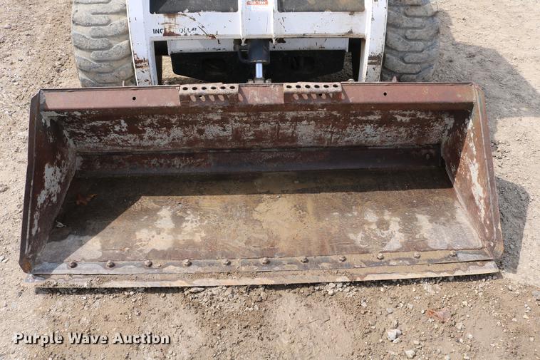 image for item DC7643 1998 Bobcat 863 skid steer