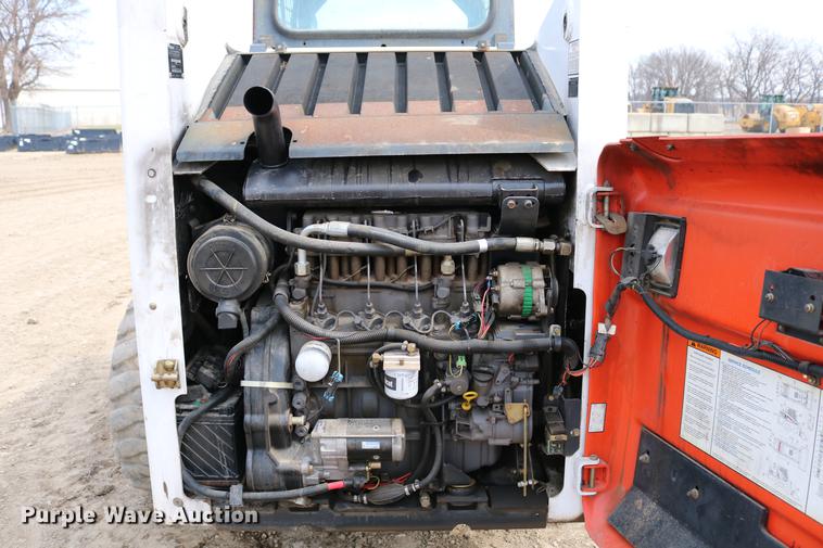 image for item DC7643 1998 Bobcat 863 skid steer