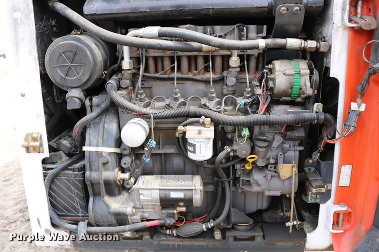 image for item DC7643 1998 Bobcat 863 skid steer