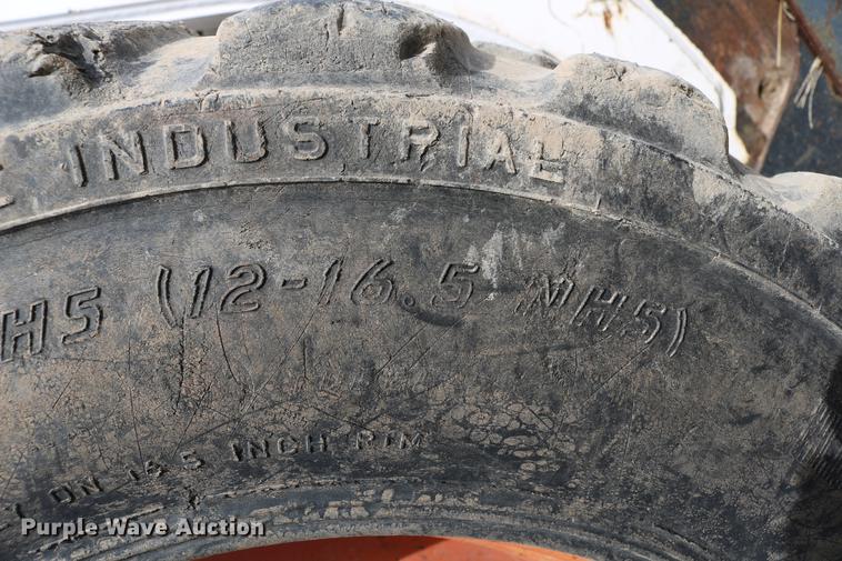 image for item DC7643 1998 Bobcat 863 skid steer