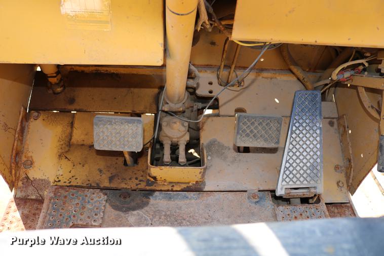 image for item DC7644 Caterpillar TC30 forklift