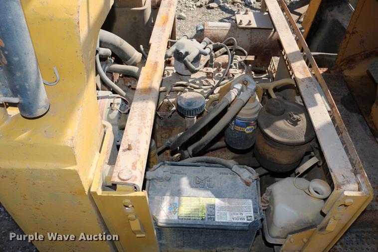 image for item DC7644 Caterpillar TC30 forklift