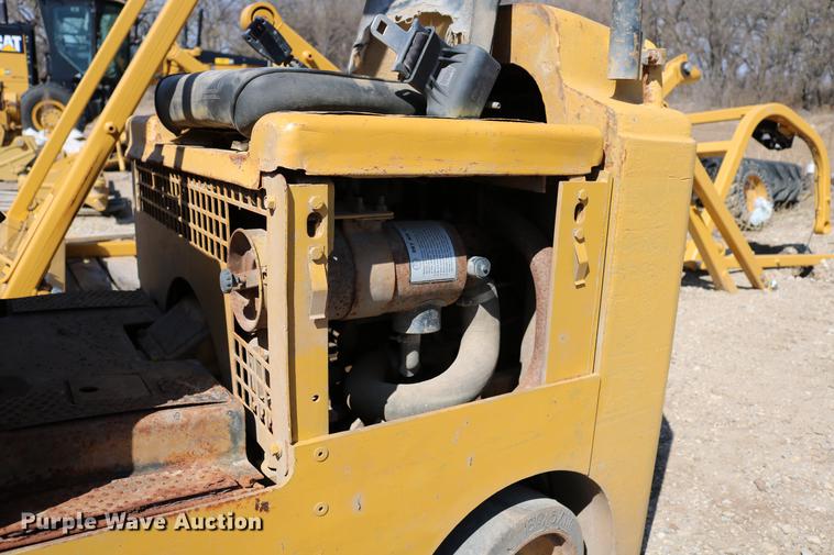 image for item DC7644 Caterpillar TC30 forklift