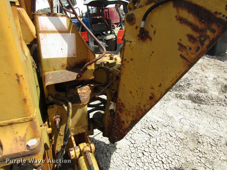 image for item DC7919 1978 Caterpillar 931 track loader