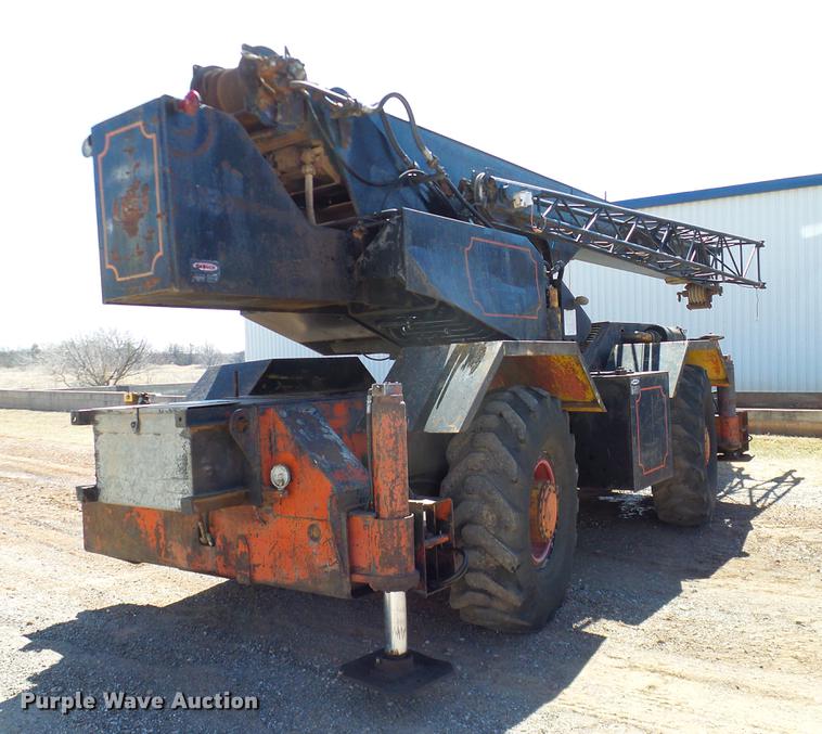 image for item DD1327 1979 Omega 18 crane