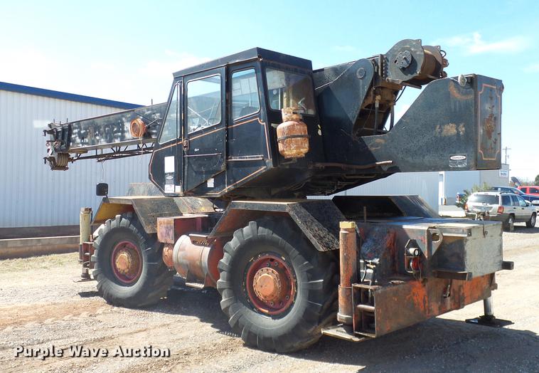 image for item DD1327 1979 Omega 18 crane