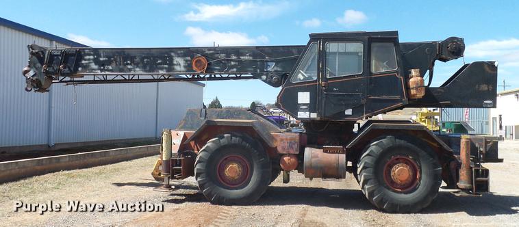 image for item DD1327 1979 Omega 18 crane