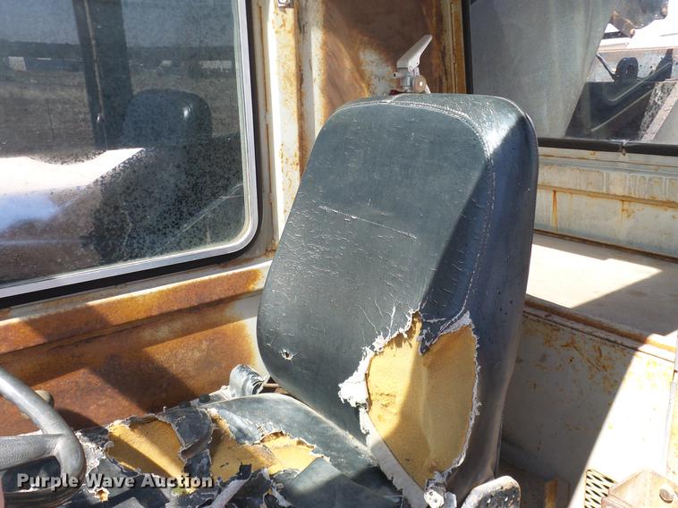 image for item DD1327 1979 Omega 18 crane