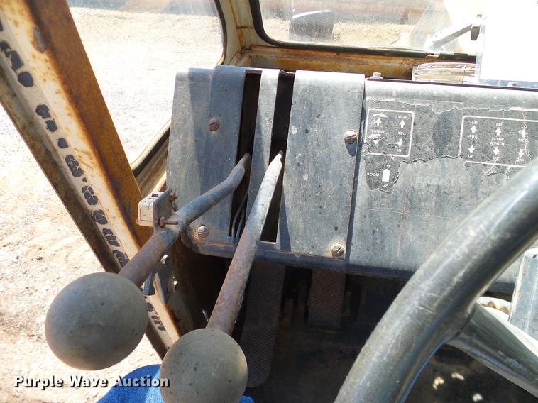 image for item DD1327 1979 Omega 18 crane