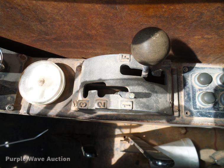 image for item DD1327 1979 Omega 18 crane