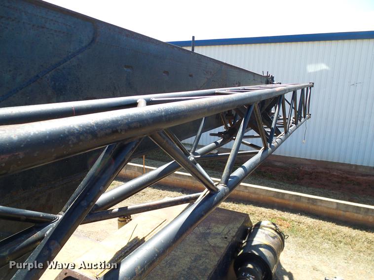 image for item DD1327 1979 Omega 18 crane