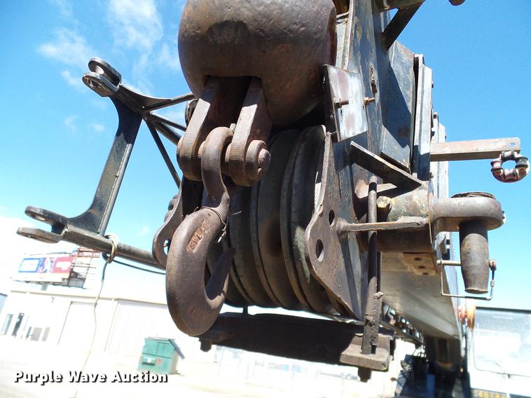 image for item DD1327 1979 Omega 18 crane