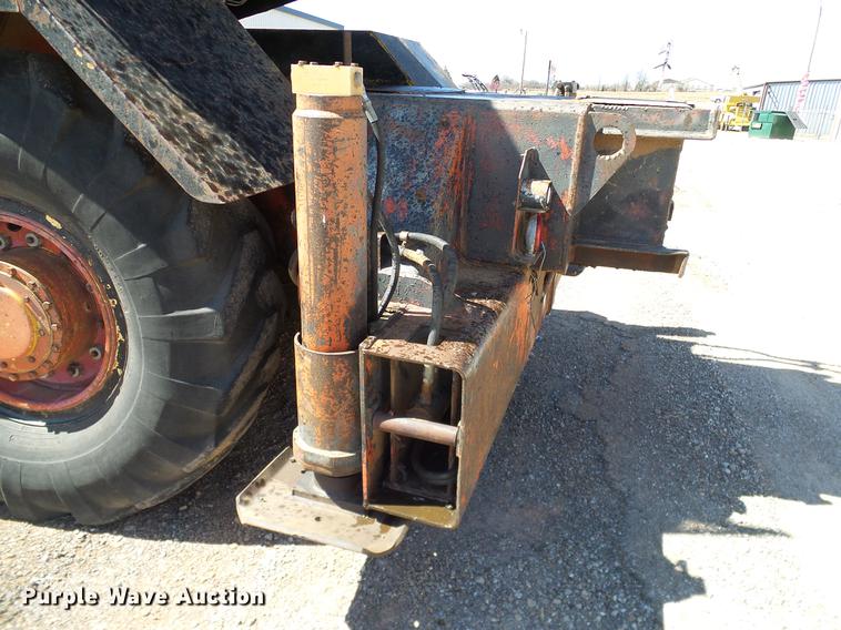 image for item DD1327 1979 Omega 18 crane