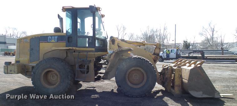 image for item DD1363 1999 Caterpillar 938G wheel loader