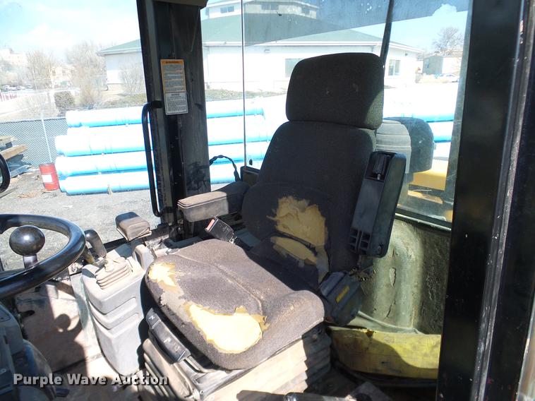 image for item DD1363 1999 Caterpillar 938G wheel loader