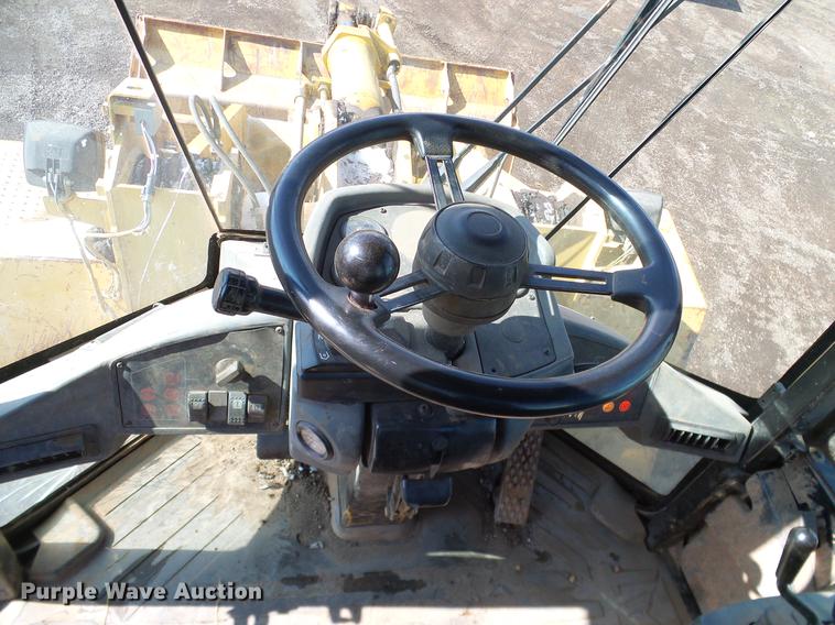 image for item DD1363 1999 Caterpillar 938G wheel loader