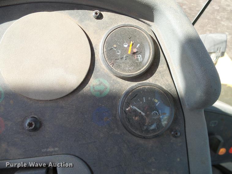 image for item DD1363 1999 Caterpillar 938G wheel loader