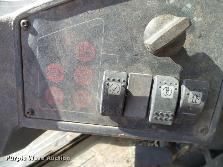 image for item DD1363 1999 Caterpillar 938G wheel loader