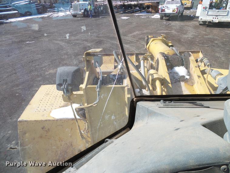 image for item DD1363 1999 Caterpillar 938G wheel loader