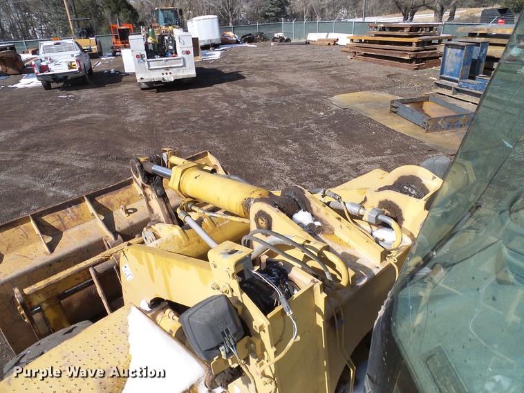 image for item DD1363 1999 Caterpillar 938G wheel loader