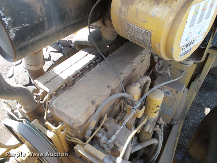 image for item DD1363 1999 Caterpillar 938G wheel loader