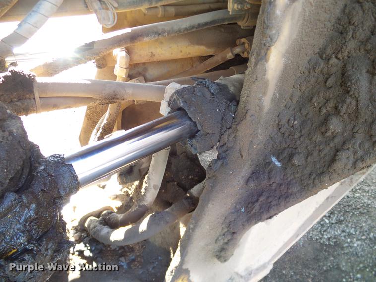 image for item DD1363 1999 Caterpillar 938G wheel loader