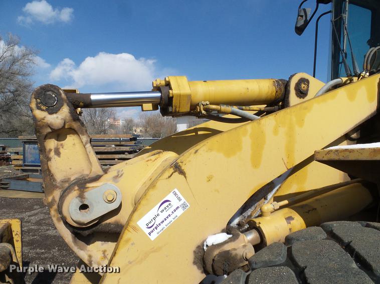 image for item DD1363 1999 Caterpillar 938G wheel loader