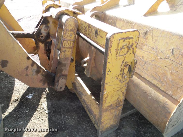 image for item DD1363 1999 Caterpillar 938G wheel loader