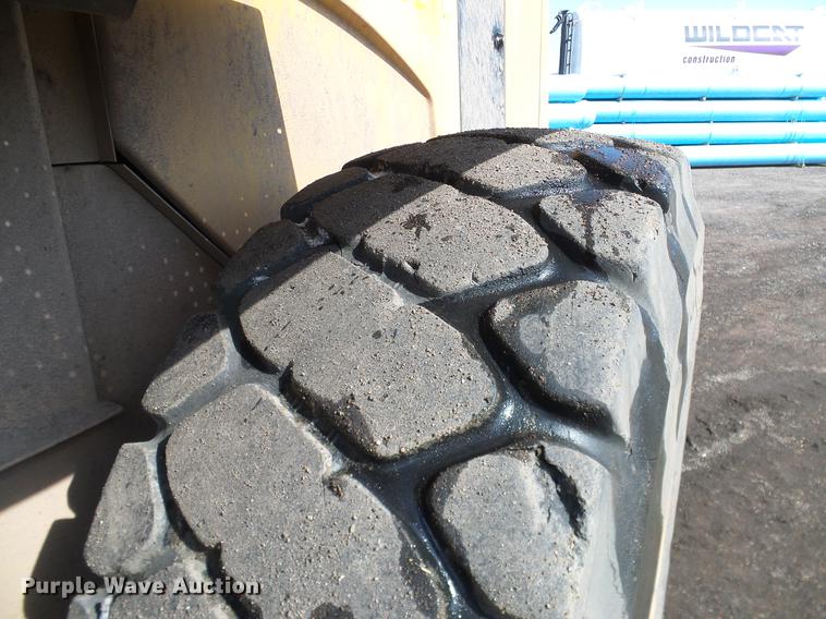 image for item DD1363 1999 Caterpillar 938G wheel loader
