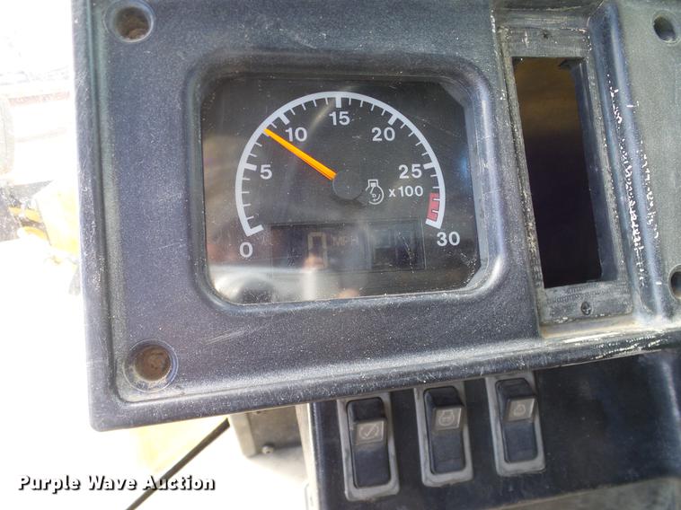 image for item DD1368 1998 Caterpillar 962G wheel loader