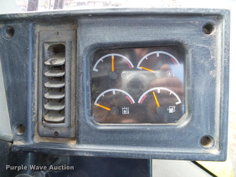 image for item DD1368 1998 Caterpillar 962G wheel loader